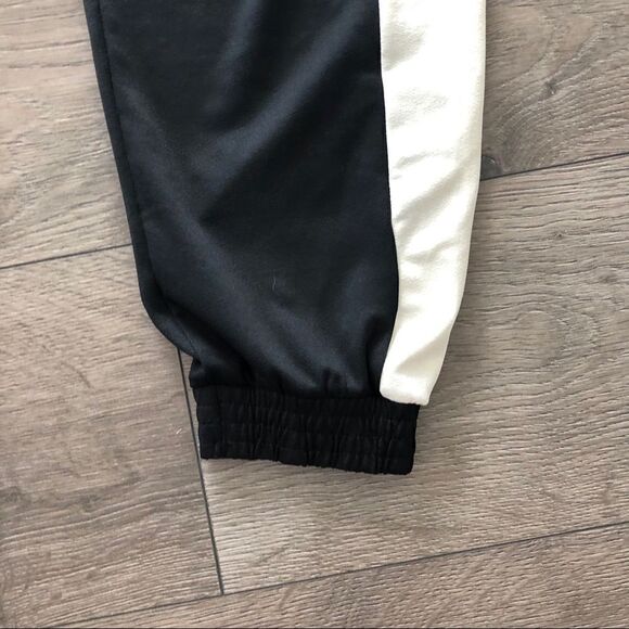 BDG Side Stripe Jogger Pant - Picture 3 of 6